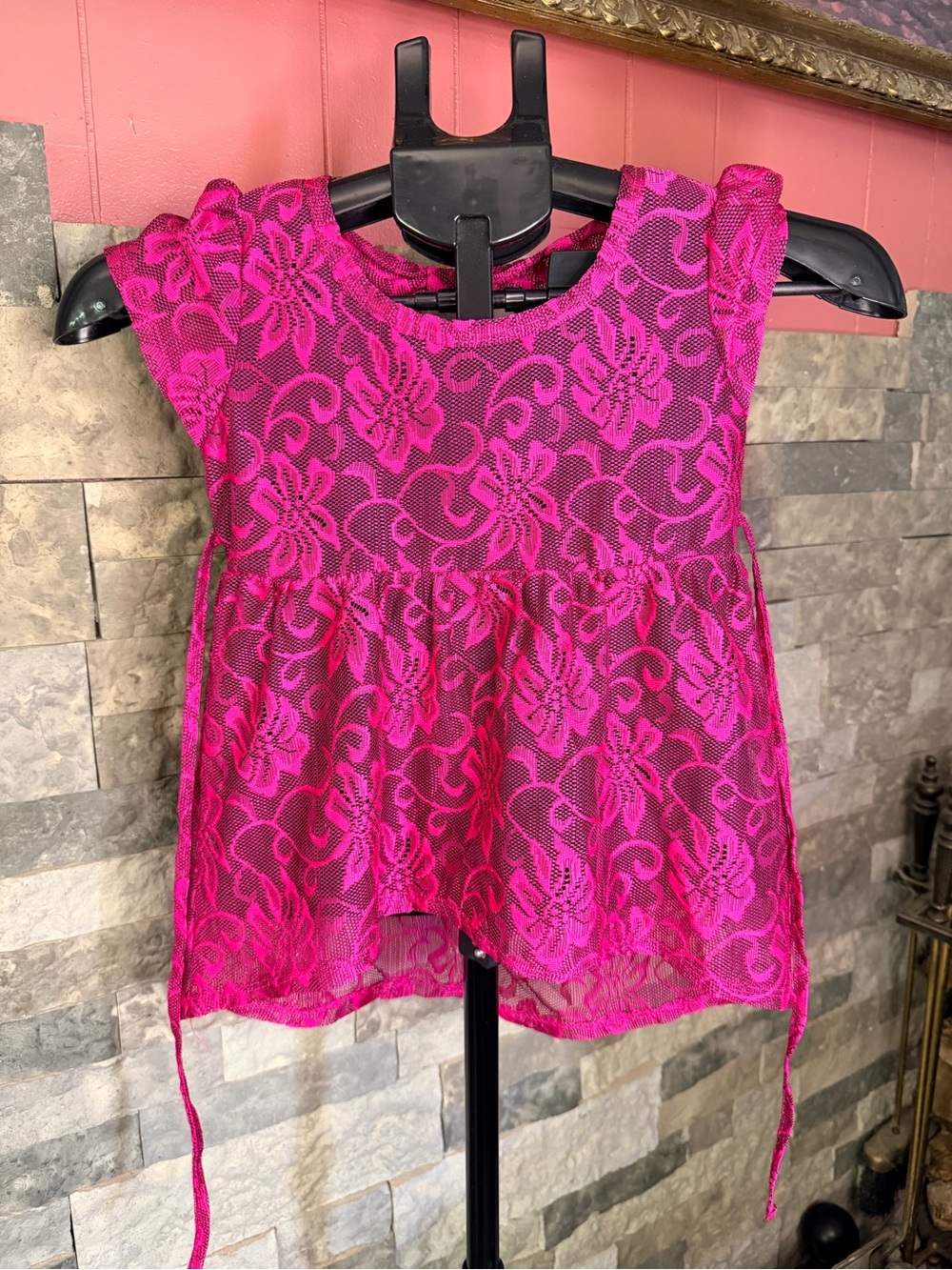 Beautees Girls Hot Pink Lace Floral Babydoll Tunic Top Keyhole Back Size Small S